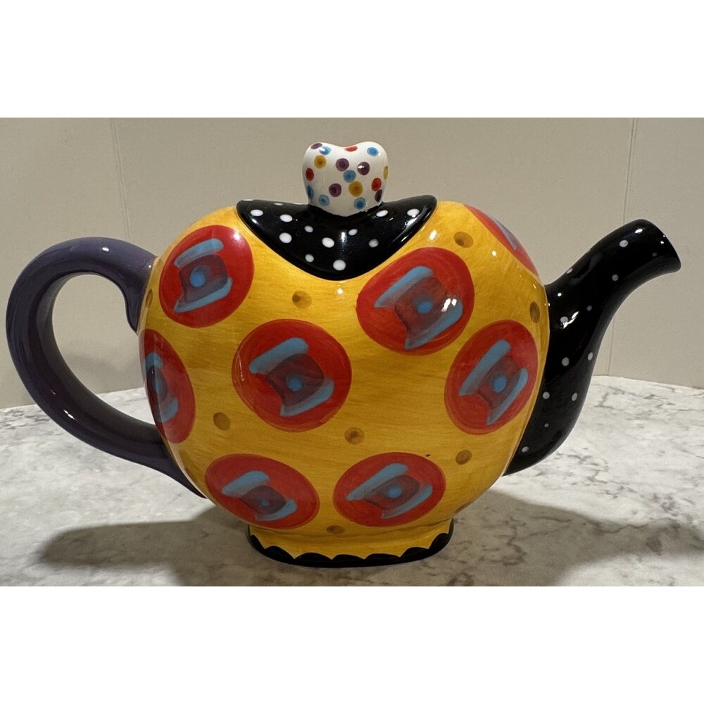 Alexis Ink Designer Heart Shaped Teapot